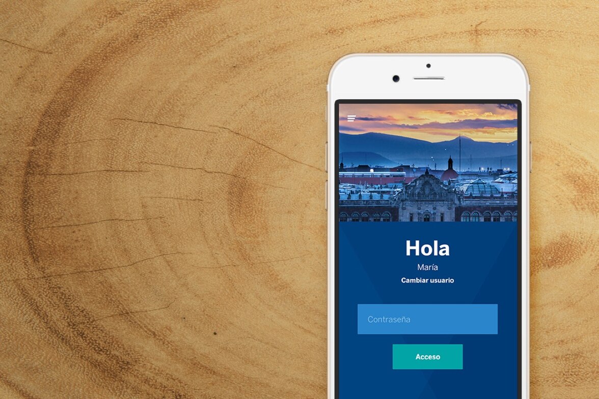 imagen de celular con la portada de app BBVA