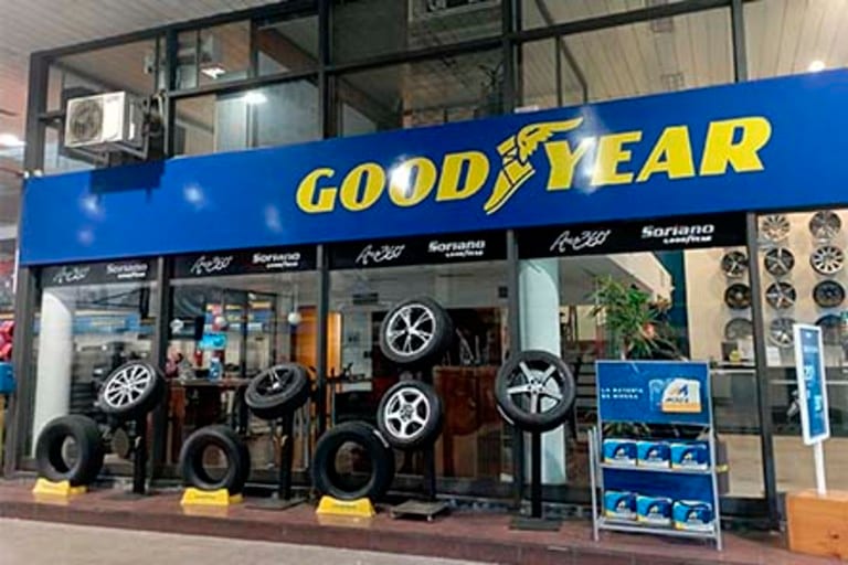 Logotipo Soriano Autocentro