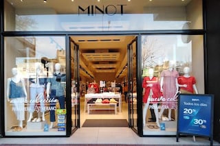 Logotipo Minot